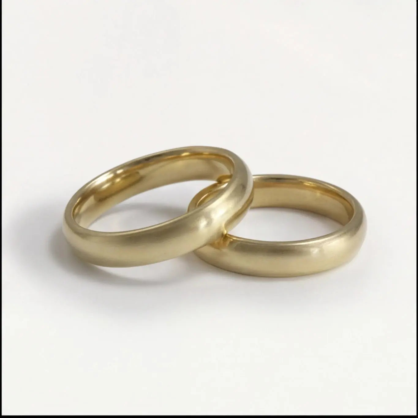 Majestic Classic Collection 14K Wedding Band — Orion 4mm - Majestic Jewellery