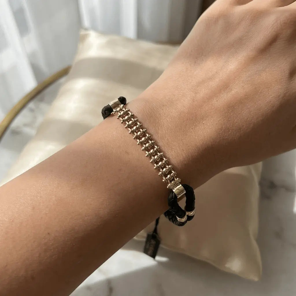 Golden Orbit Textured Link – gold bracelet in solid 14ct/14K gold by Majestic Jewellery