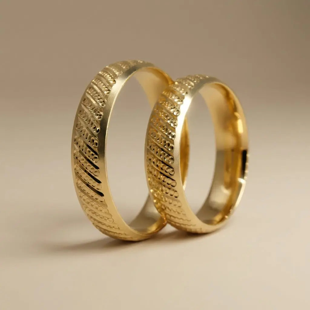 Majestic Cross - Line Diamond Texture 14K Gold Wedding Band — 5mm - Majestic Jewellery