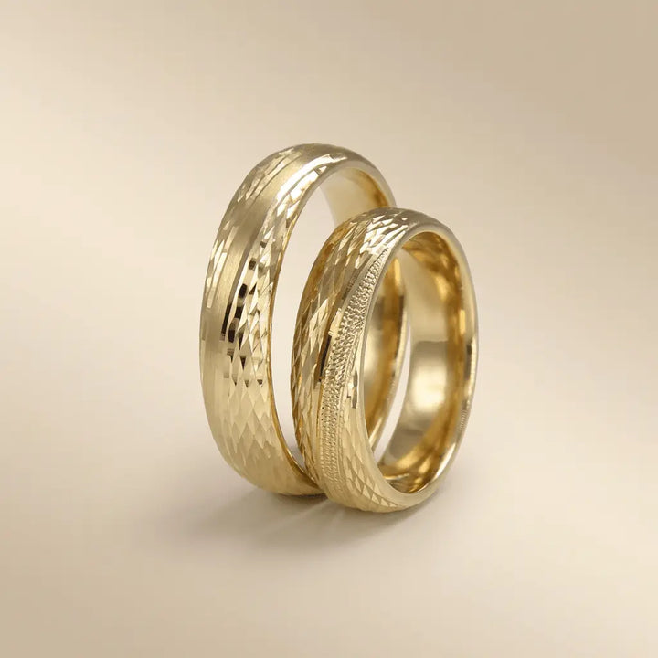 Faceted Textured 5mm gold wedding band by Majestic Jewellery