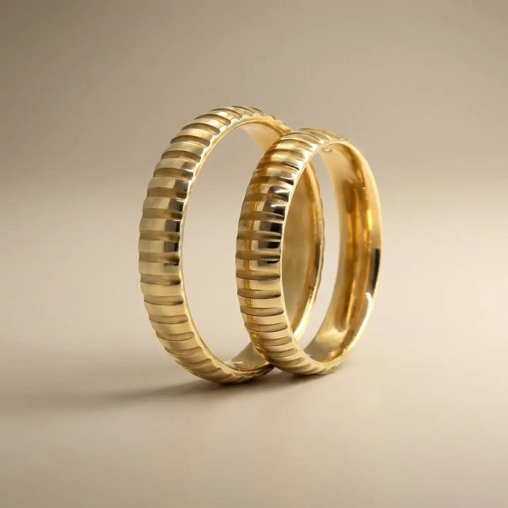 Majestic Gear - Cut 14K Gold Wedding Band — 4mm - Majestic Jewellery