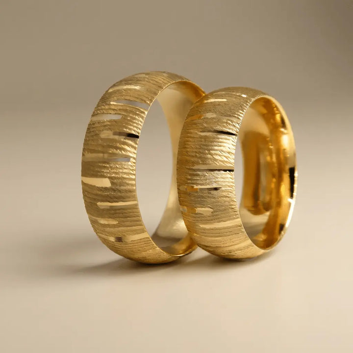 Majestic Horizontal Textured 14K Gold Wedding Band — 7mm - Majestic Jewellery