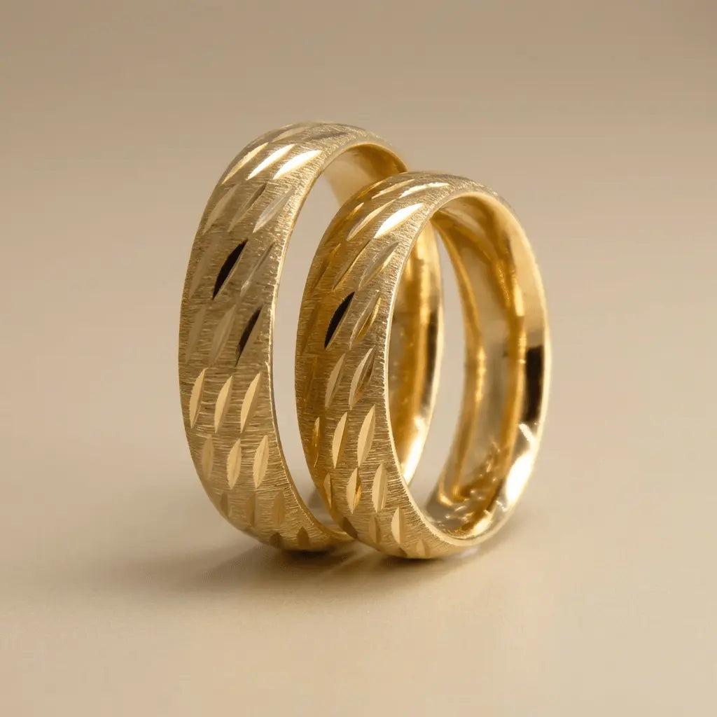 Majestic Leaf Engraved 14K Gold Wedding Band — 5mm - Majestic Jewellery