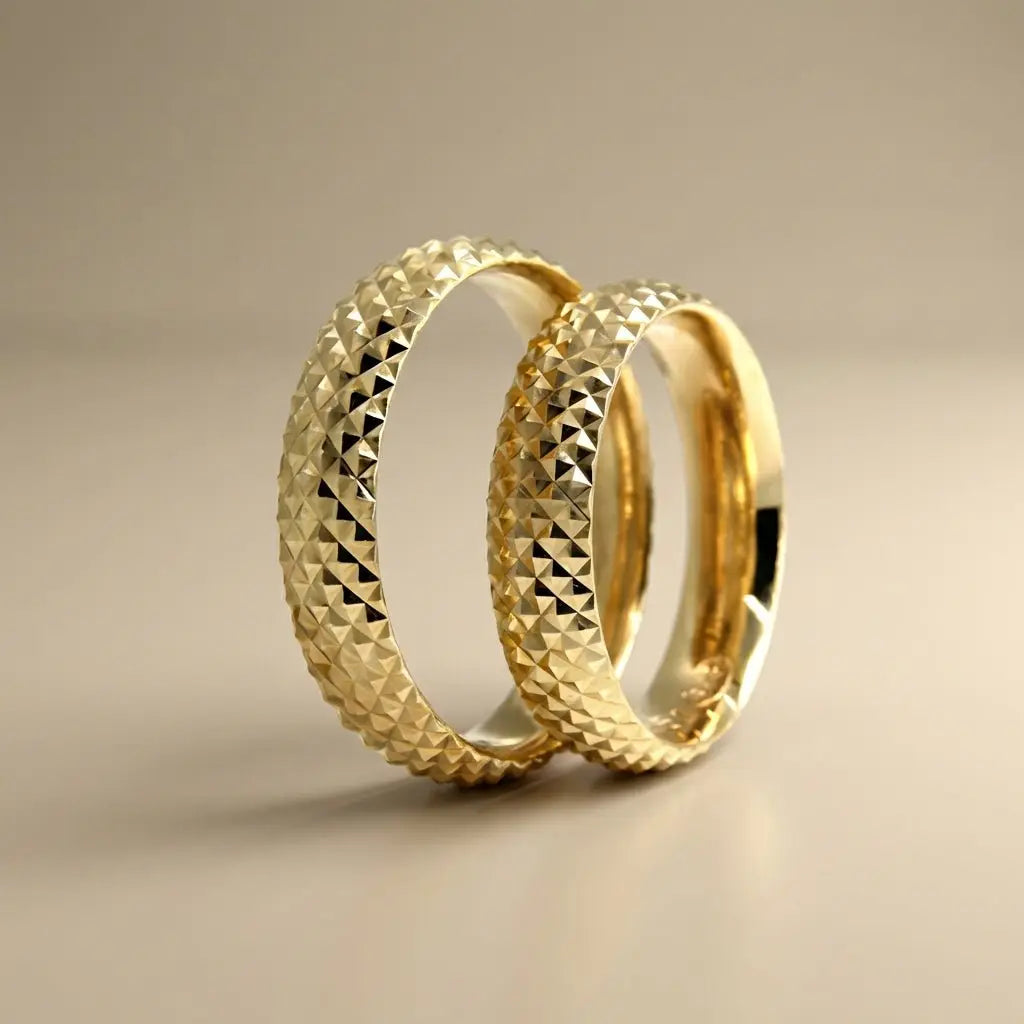 Majestic Micro Pyramid Diamond - Cut 14K Gold Wedding Band — 5mm - Majestic Jewellery