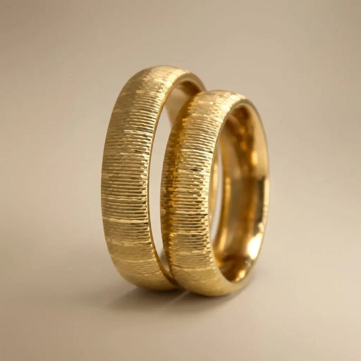Majestic Vertical Ribbed Texture 14K Gold Wedding Band — 5mm - Majestic Jewellery