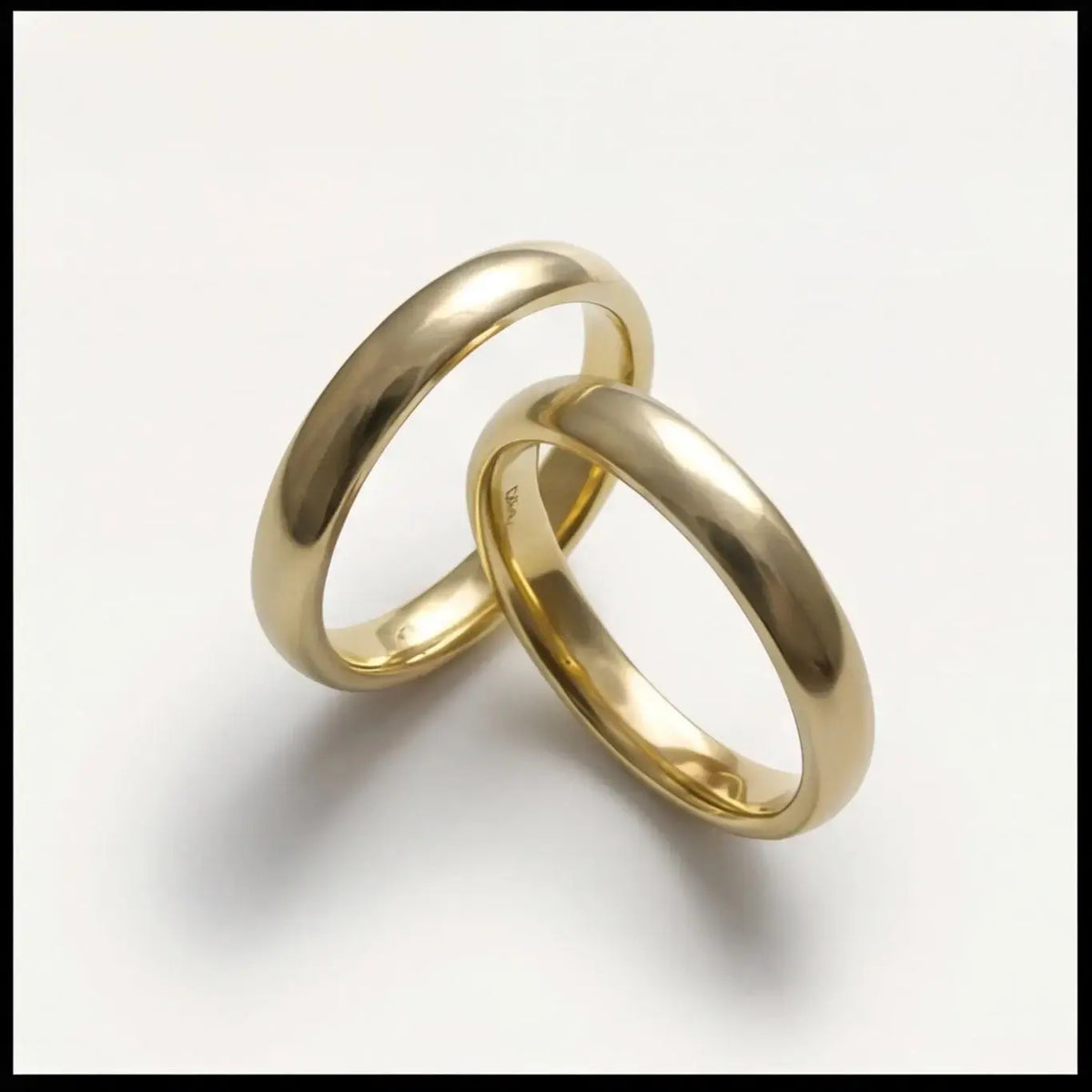 Classic Lyra 3mm gold wedding band by Majestic Jewellery