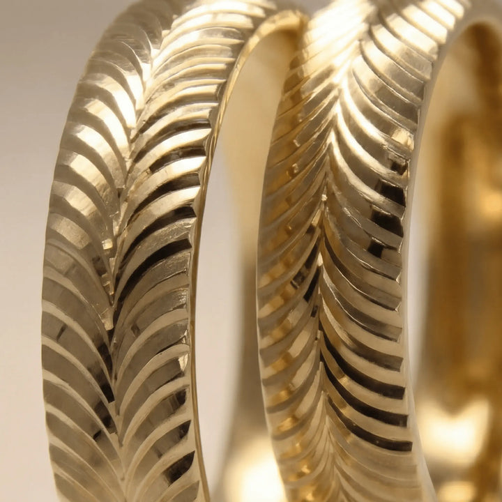 Majestic Spiral Wave 14K Gold Wedding Band — 5mm - Majestic Jewellery