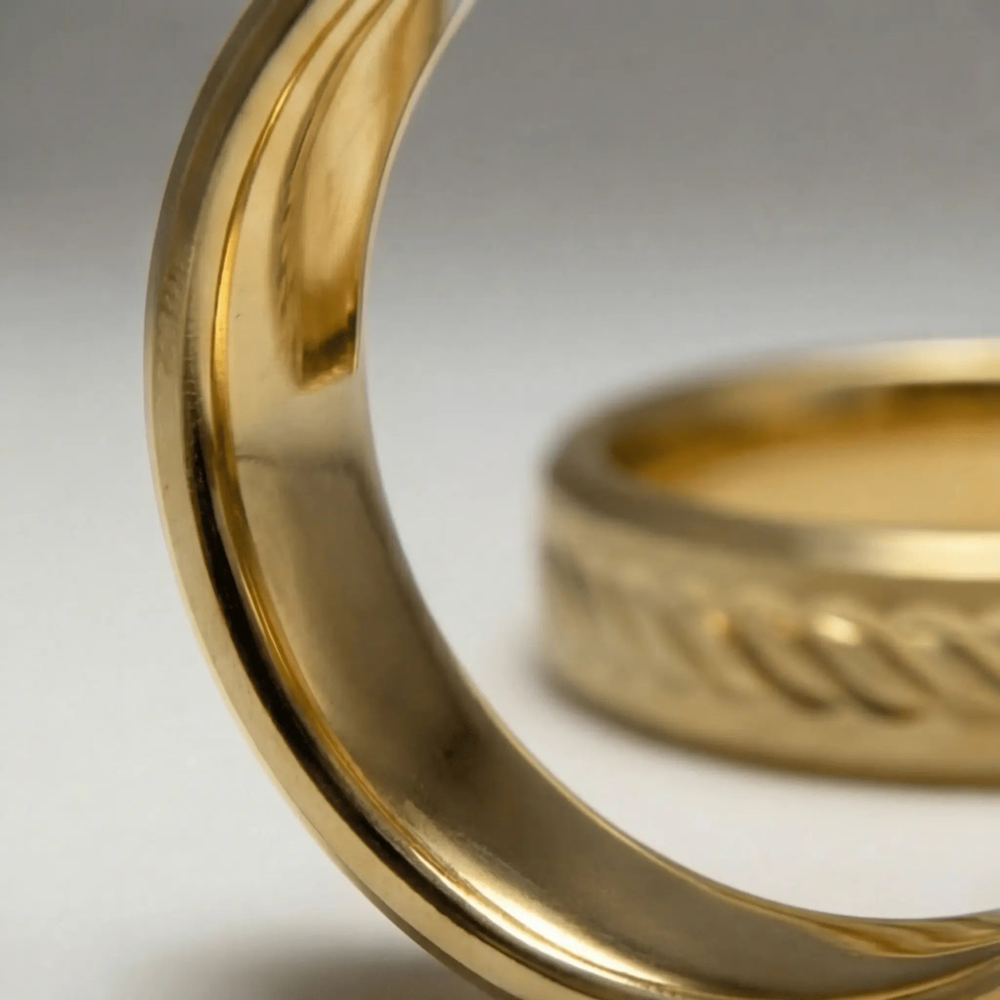 Majestic Leaf Diamond - Cut 14K Gold Wedding Band — 5mm - Majestic Jewellery