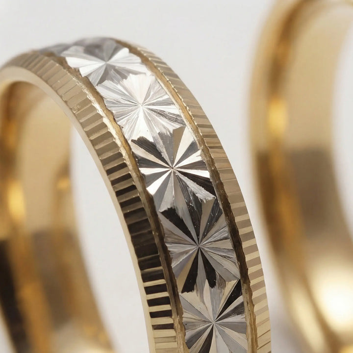 Majestic Star - Cut Two - Tone 14K Gold Wedding Band — 5mm - Majestic Jewellery