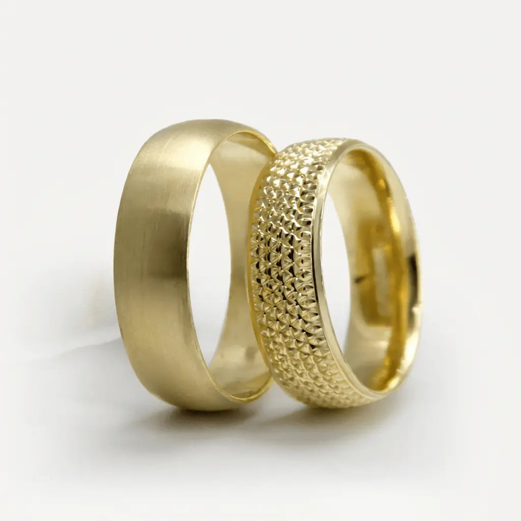 Majestic Artisan Texture Collection 14K Yellow Gold Wedding Band — Atlas 6mm - Majestic Jewellery