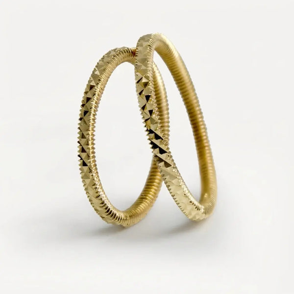 Majestic Refined Texture 14K Yellow Gold Wedding Band — Aurelion Cut 2mm - Majestic Jewellery