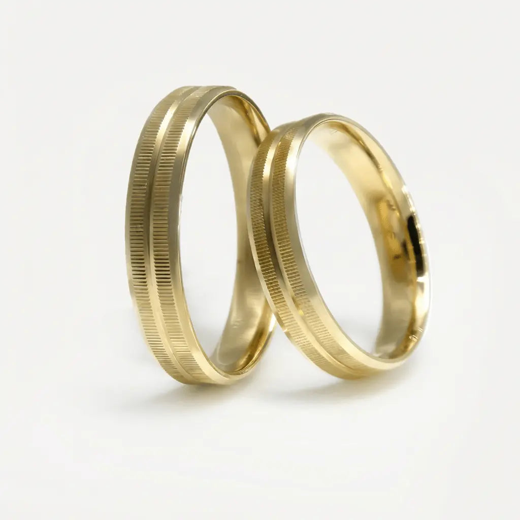 Linear Texture Aurelia Line 4mm gold wedding band by Majestic Jewellery