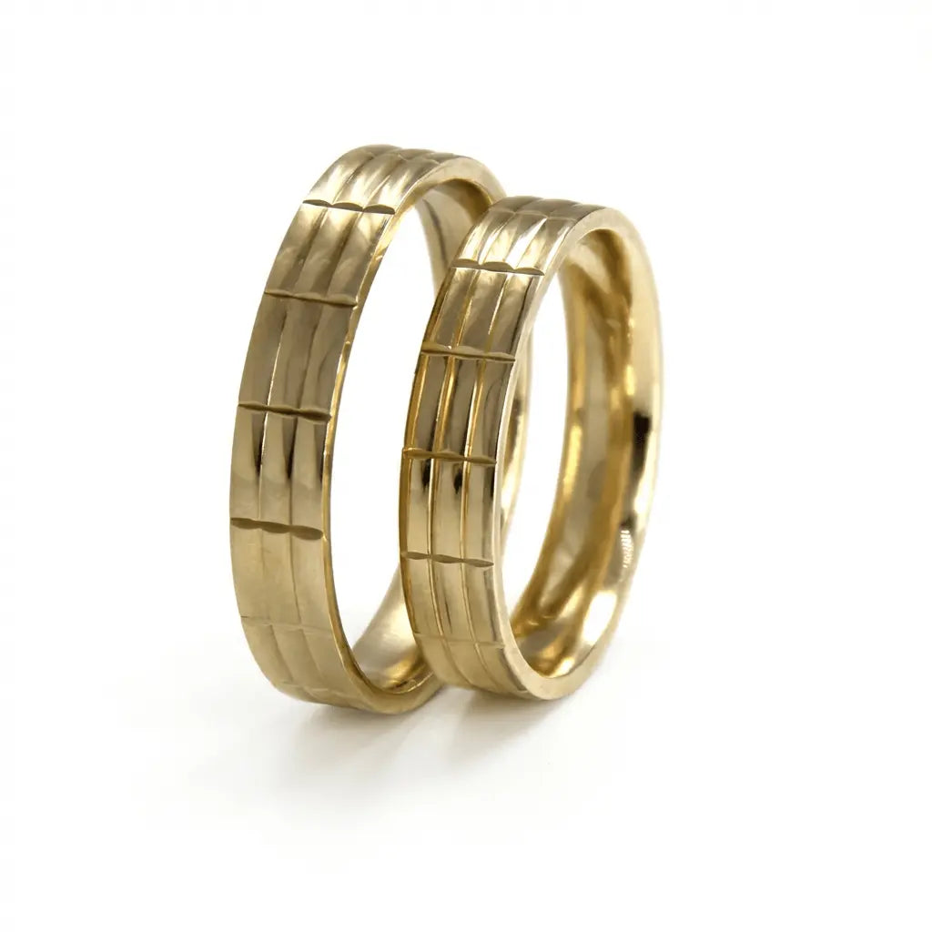 Majestic Grid Pattern 14K Gold Wedding Band — 4.5mm - Majestic Jewellery