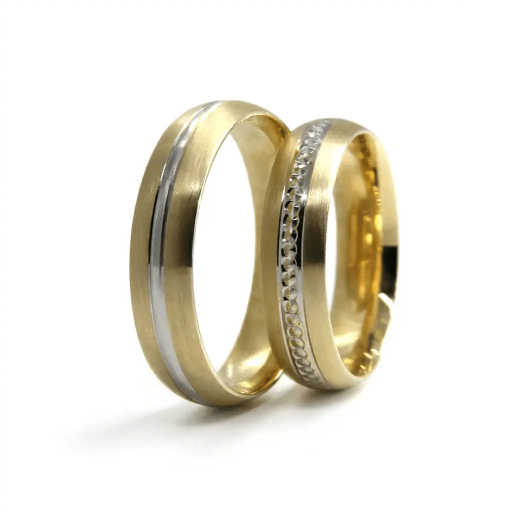 Majestic Center Line & Stone Channel 14K Gold Wedding Band — 5mm - Majestic Jewellery