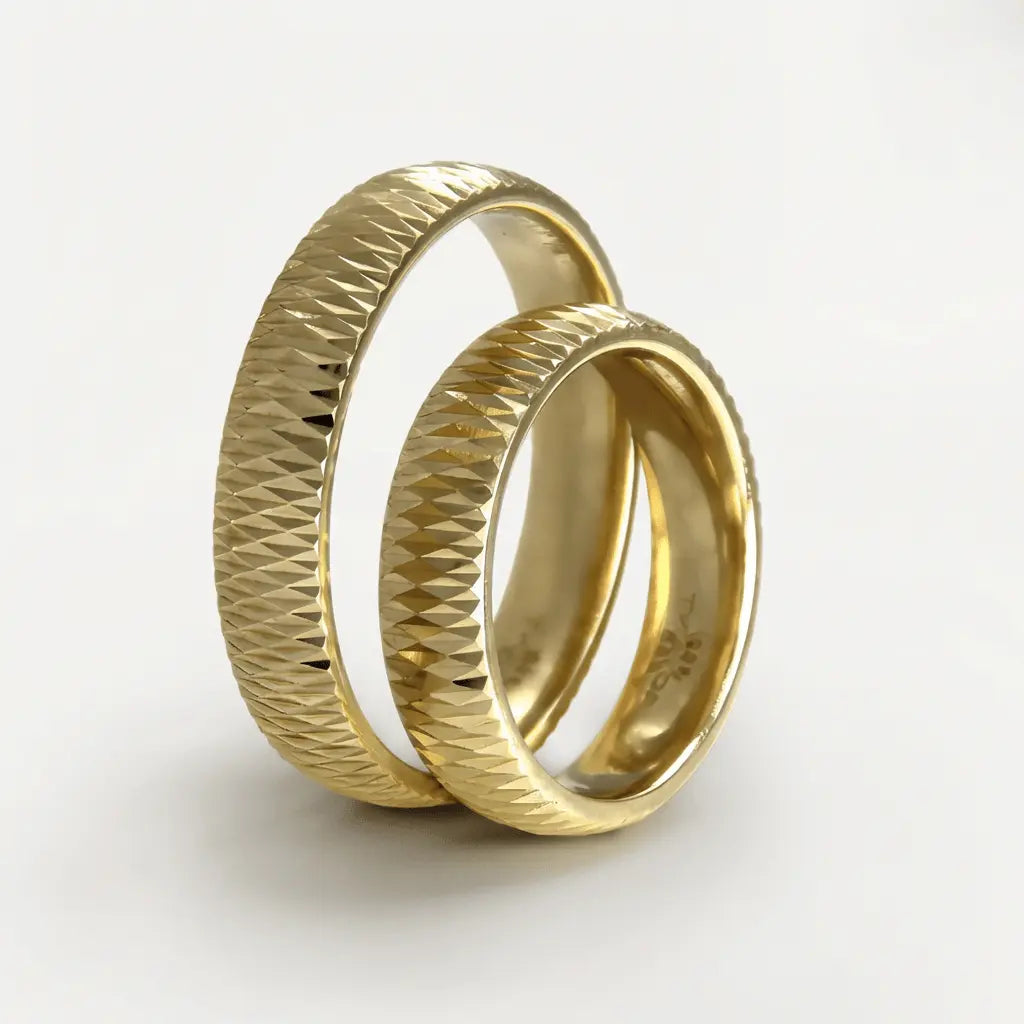 Majestic Faceted Diamond - Cut 14K Gold Wedding Band — 5mm - Majestic Jewellery