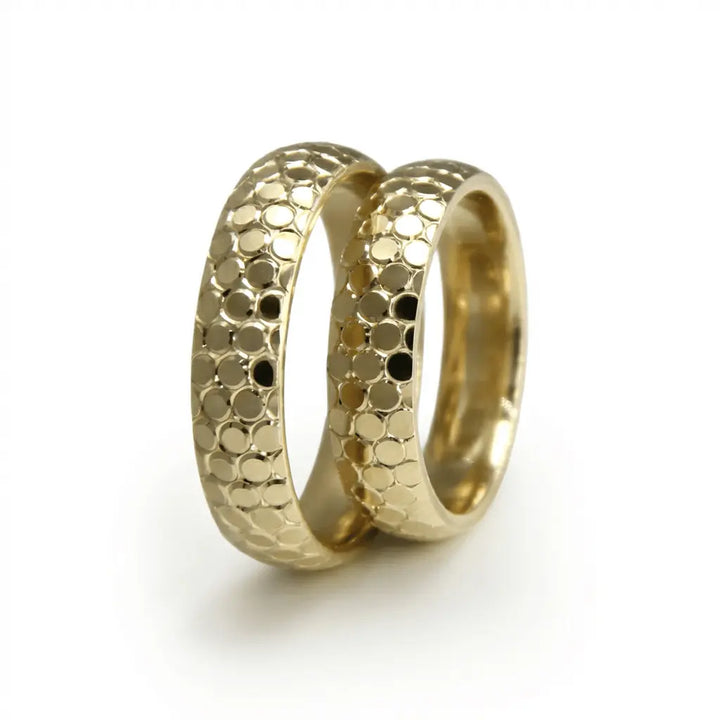 Majestic Honeycomb Diamond - Cut 14K Gold Wedding Band — 5mm - Majestic Jewellery