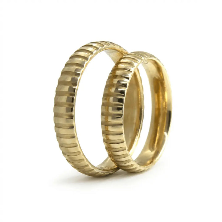 Majestic Gear - Cut 14K Gold Wedding Band — 4mm - Majestic Jewellery