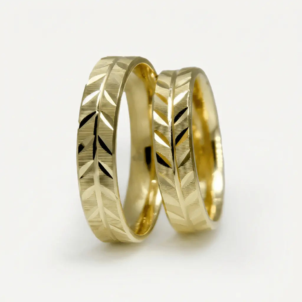 Majestic Geometric Leaf - Cut 14K Gold Wedding Band — 5mm - Majestic Jewellery