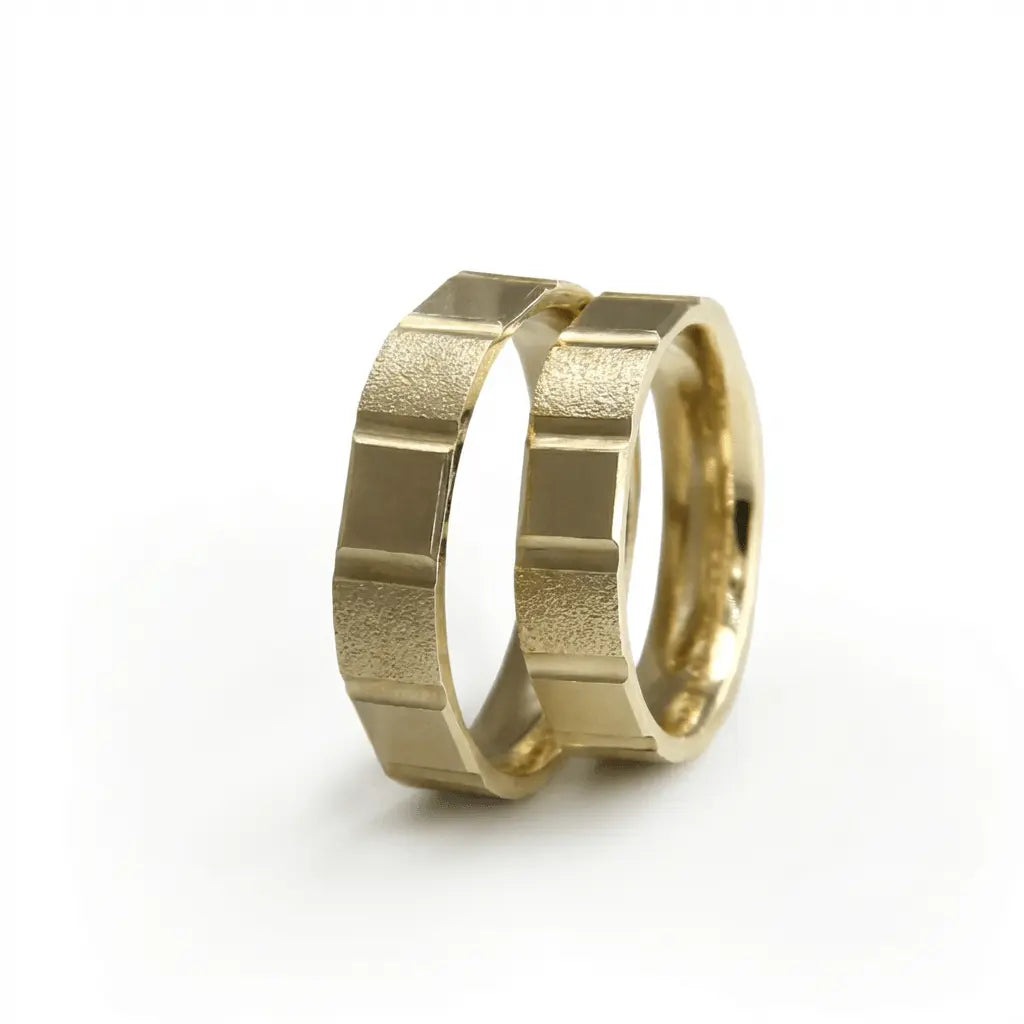 Majestic Segmented Block Texture 14K Gold Wedding Band — 5mm - Majestic Jewellery
