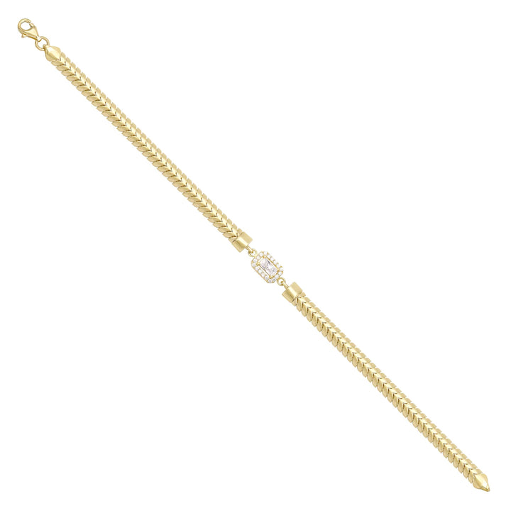 Solid gold fancy link bracelet, 9.70 g — shown at an angle across the frame.