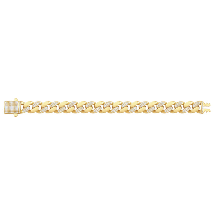 Solid gold curb bracelet, 29.95 g — shown square on a plain background.
