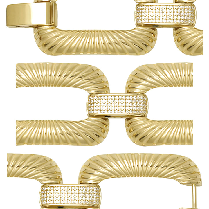 Solid gold fancy link bracelet, 47.07 g — shown in three rows across the frame.