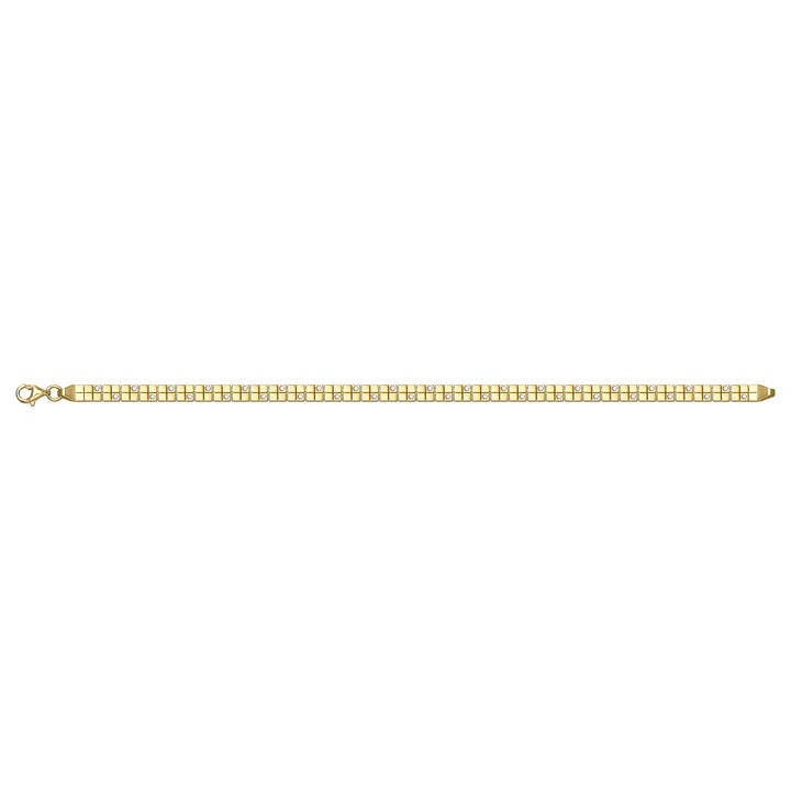 Solid gold id bracelet, 7.00 g — shown square on a plain background.