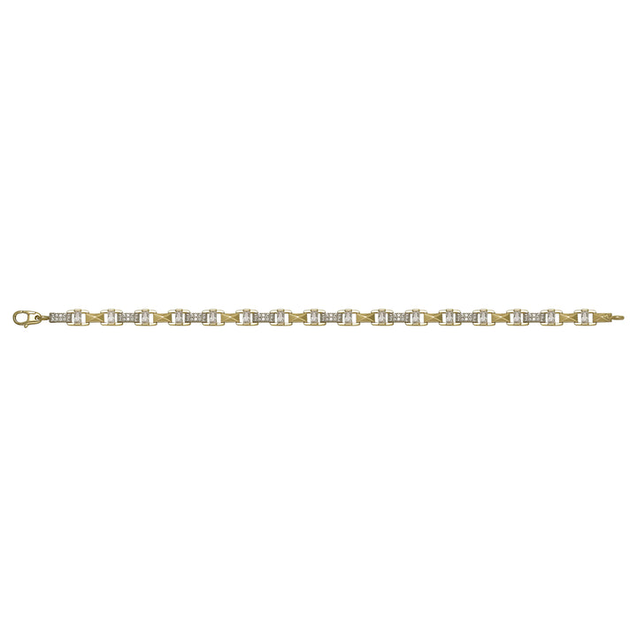 Solid gold fancy link bracelet, 7.20 g — shown square on a plain background.